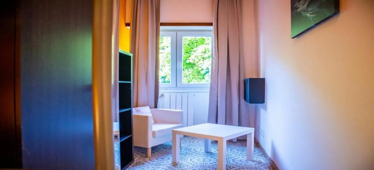 Konukevi Kamchu Apartments: Viale Somalia Roma İtalya